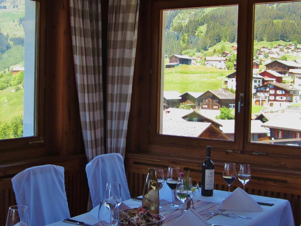 Hotel Kistenpass Breil/Brigels Bagian luar foto